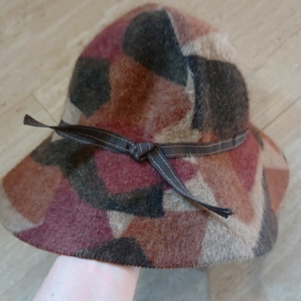 Gorgeous Albertus Swanepoel Rabbit Fur Blend Bucket Hat